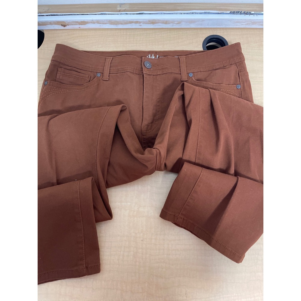 Style & Co Womens Straight Leg Pants Rust Brown Size 12S Mid Rise Stretch